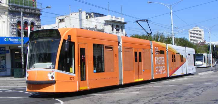 Yarra Trams Siemens Combino 5010 Telstra